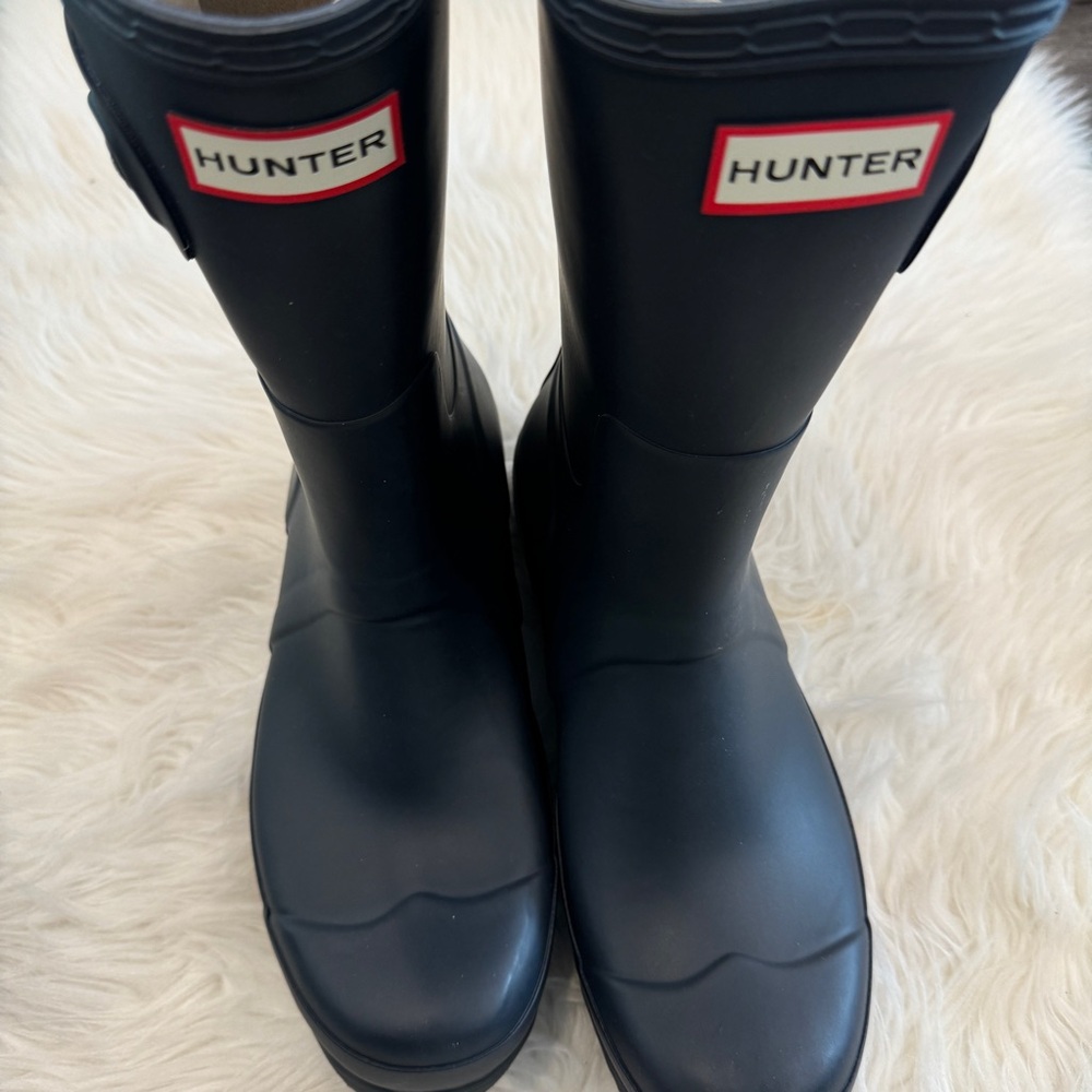 NEW❗️Hunter Men's Original Short Rain Boots in Navy - Picture 8 of 13